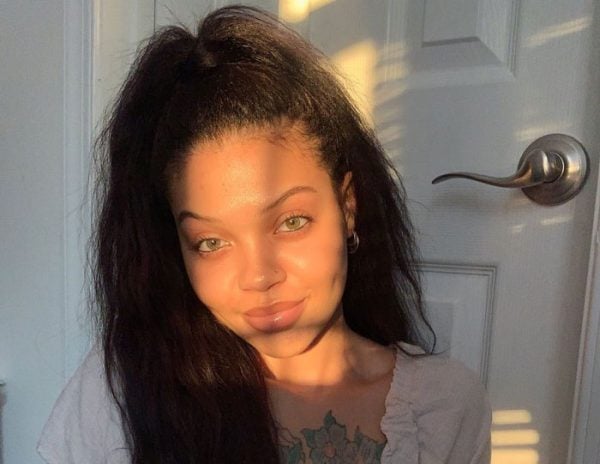 TikTok Mom Shares Raw Post-Partum Journey To Fight Unrealistic Post-Pregnancy Standards