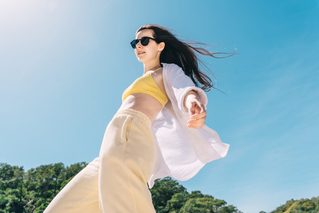 3 Powerful Traits Men Find Irresistible in Women