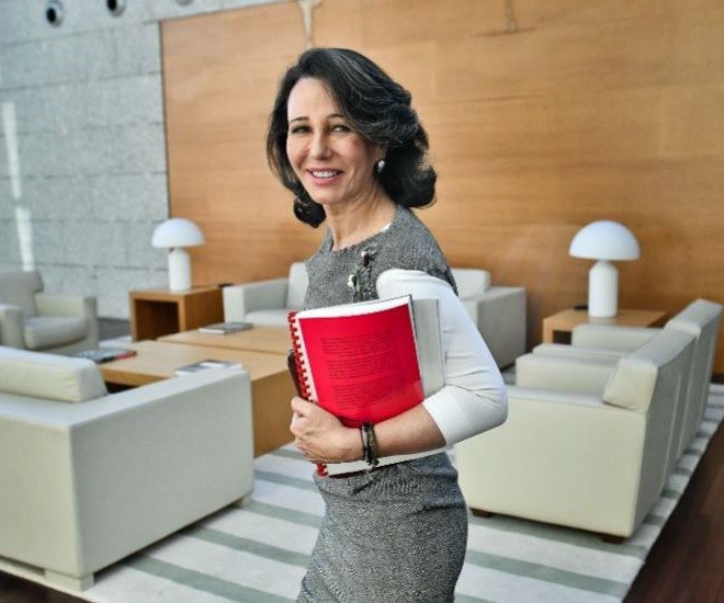 Ana Patricia Botin | 8 Most Powerful Women In The World | Her Beauty