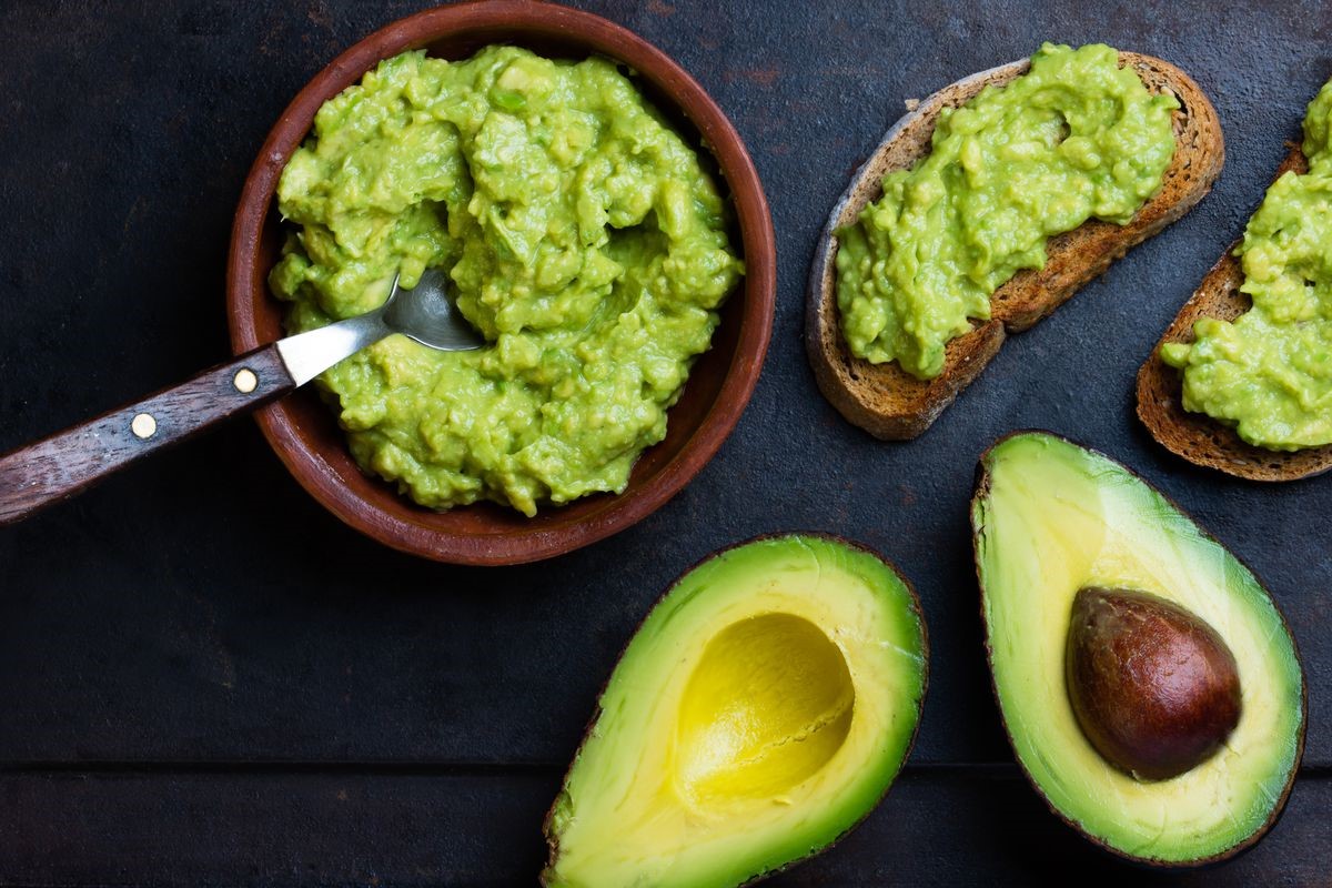 Avocados | 10 Foods That Treat Skin Conditions | Her Beauty