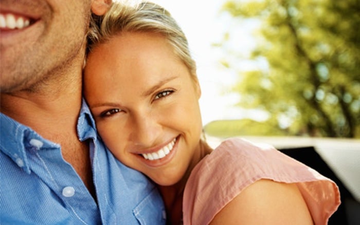 11 Behaviors That Attract Men the Most