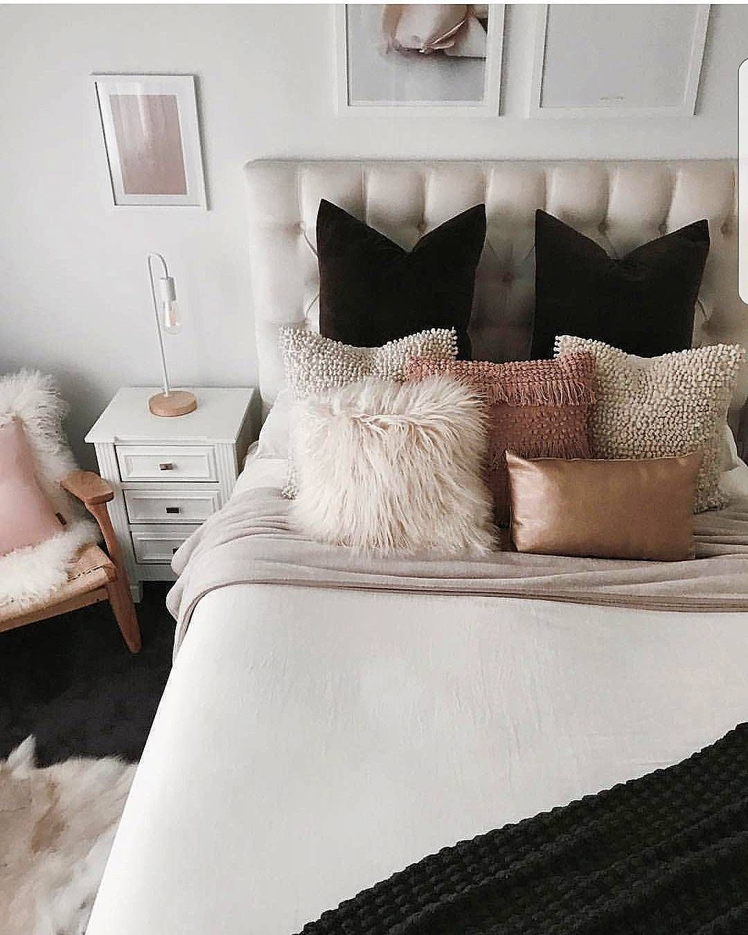 Blend textures | 15 Creative and Budget Friendly Home Renovation Tips | Her Beauty