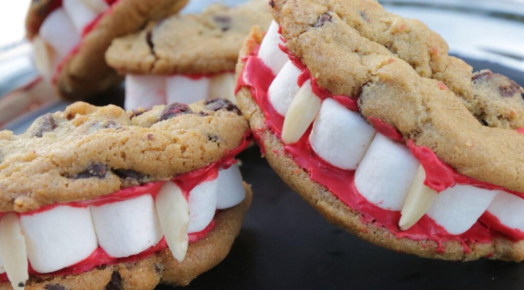 15 Easy Halloween Cookie Ideas