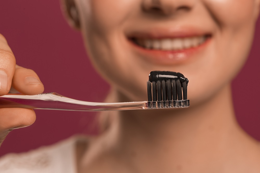 Downsides of charcoal toothpaste | Everything You Need To Know About Charcoal Toothpaste | Her Beauty