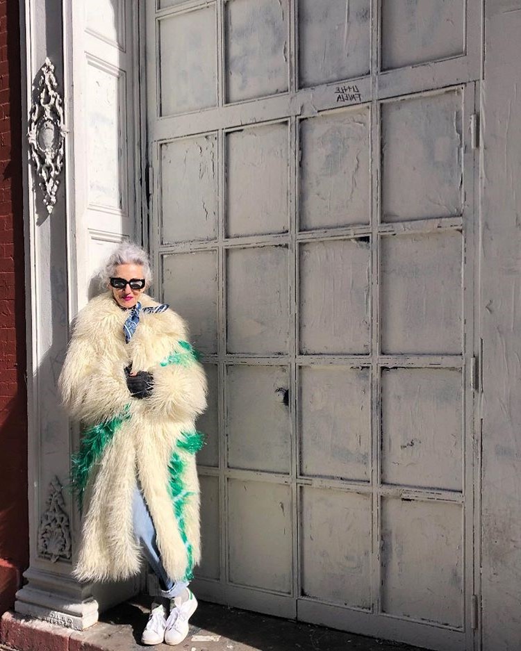  Linda Rodin outfit | 12 Over-50 Women With Ridiculously Good Style | Her Beauty