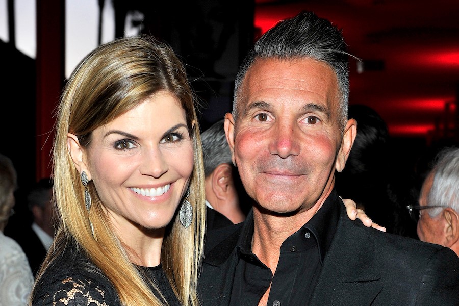 Lori Loughlin Husband | 8 Lesser Known Facts About Lori Loughlin | Her Beauty