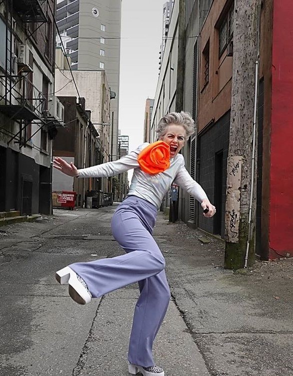 Melanie Kobayashi look | 12 Over-50 Women With Ridiculously Good Style | Her Beauty