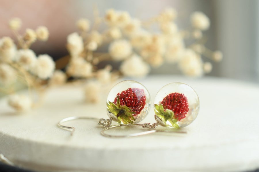 # 9 | Mesmerizing Jewelry That Preserves The Beauty of Nature | HerBeauty