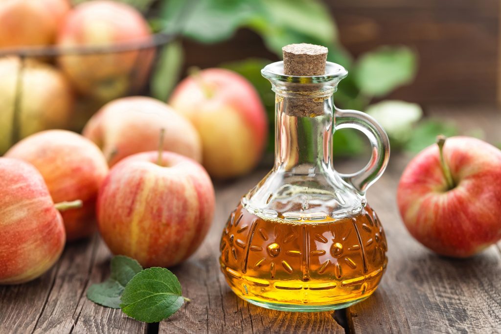 Apple cider vinegar | 10 Best Natural Skin Exfoliators | Her Beauty