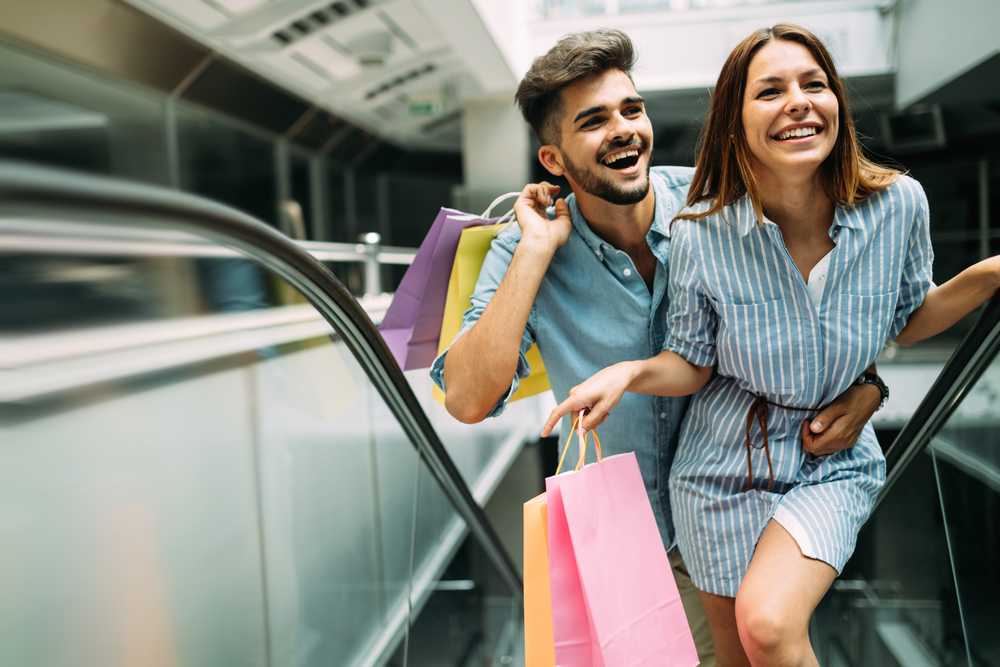 11 Ways to Get Him to Go Shopping with You