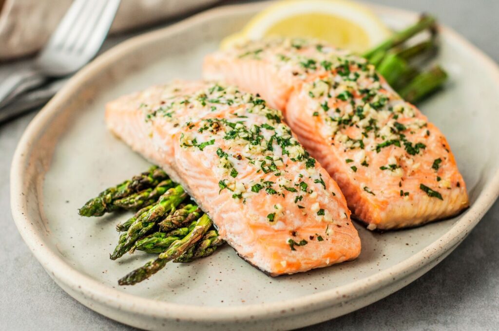 7 Health Benefits of Salmon