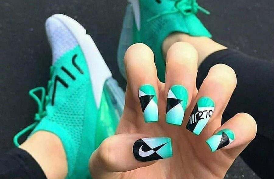 Luxury Sneakers Nail Art – Now That’s A Novel Idea