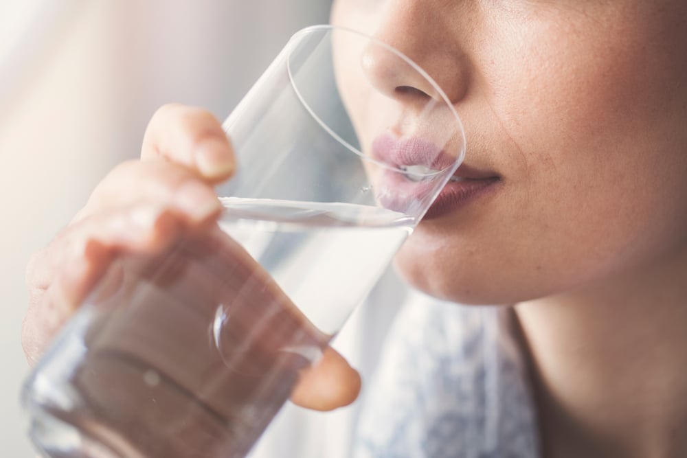 9 Signs You’re Drinking Too Much Water