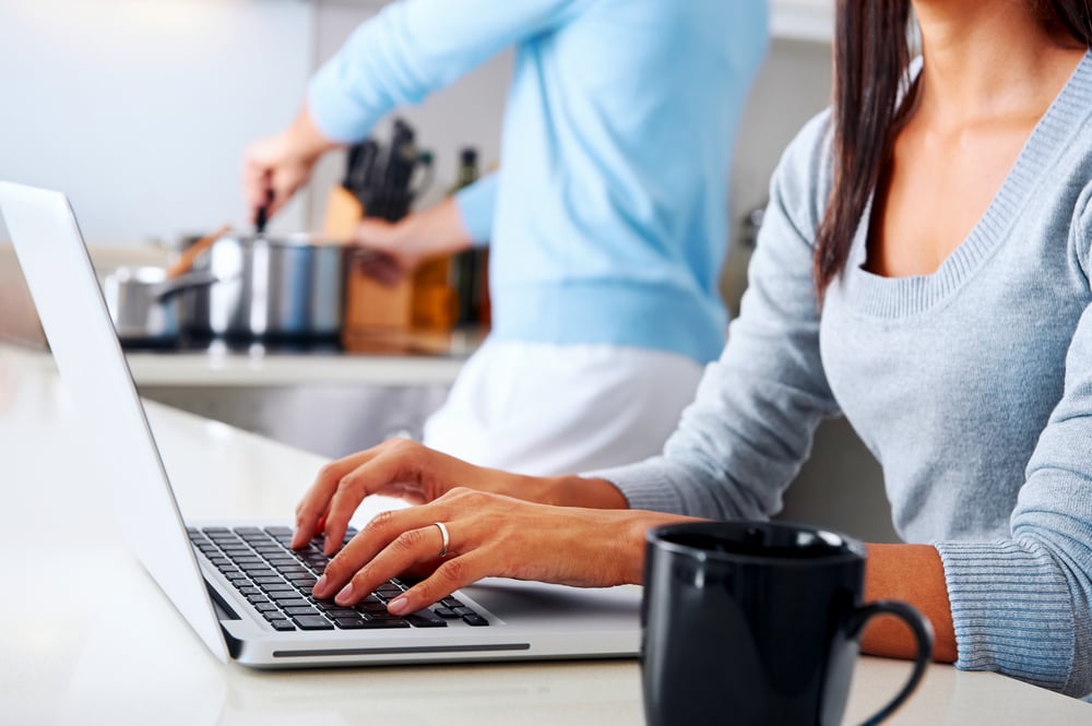 Tips on How to Survive Working at Home With Your Significant Other